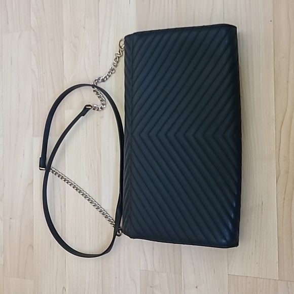 H&M Bags Clutch Bag In Faux Leather Narrow Shoulder Strap In Faux Leather And Metal Chain